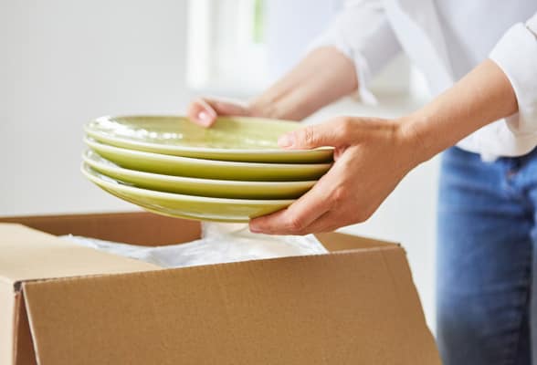 Packing Fragile Items: How to Pack Dishes and Silverware